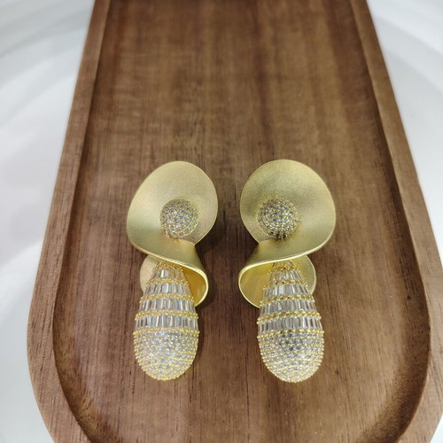 Gold plated long earrings with zircon stones, impressive