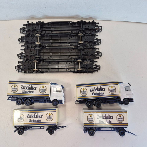 Lima H0 Train Set BR 332 and 6 DB Freight Cars used