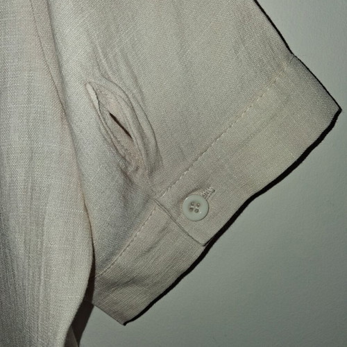 Doca blouse beige V-neck with decorative buttons like new