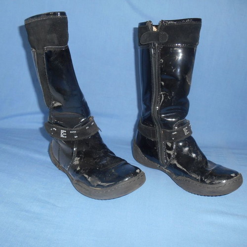 Starter boot used size 36 black almost unused