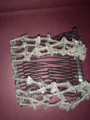 Hair clip with clasp and transparent beads new