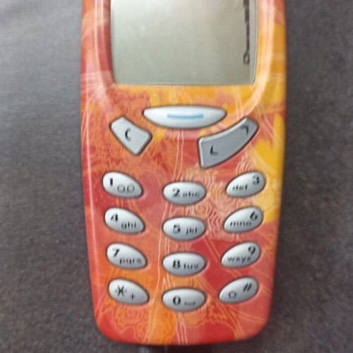 Nokia 3310 vintage with Y2K art Xpress-on cover used