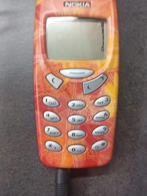 Nokia 3310 vintage with Y2K art Xpress-on cover used