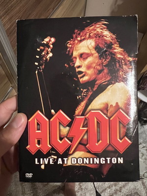 AC/DC Live at Donington DVD like new, rock