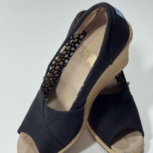 Toms black fabric platform shoes size 38 used