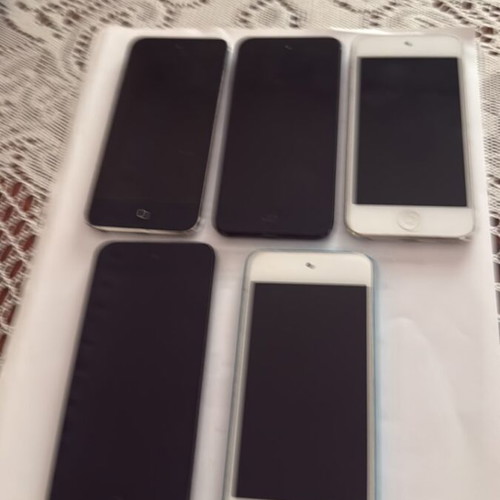 Πακέτο Apple iPod μεταχειρισμένο, 6 τεμάχια για ανταλλακτικά χωρίς φορτιστή