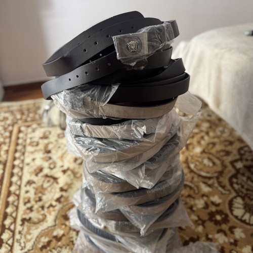Leather belts pack of 180, new, technical