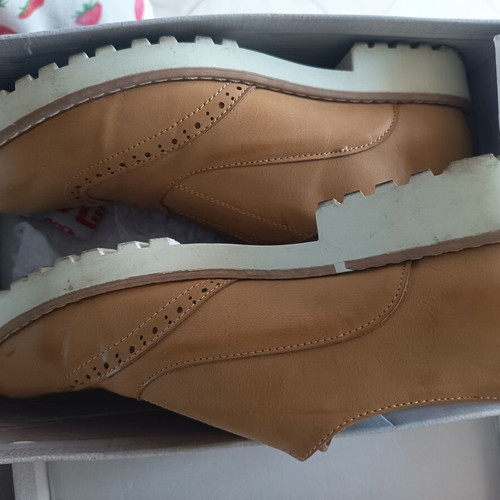 Women's shoes used, size 40, light brown