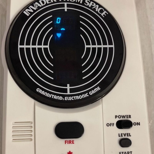 Grandstand 18616 Invader from Space 1980 σαν καινούργιο