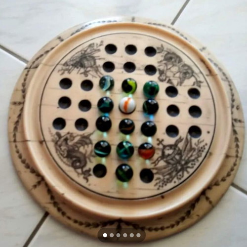 Solitaire scrimshaw game like new, 24 cm diameter