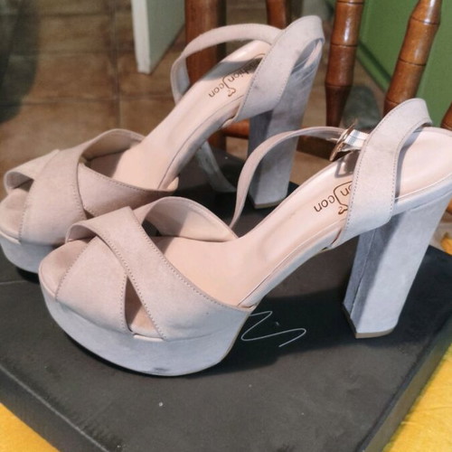 Fashion Icon 12cm platform sandals size 41 beige like new