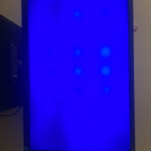 TOSHIBA 32-inch TV for repair or spare parts