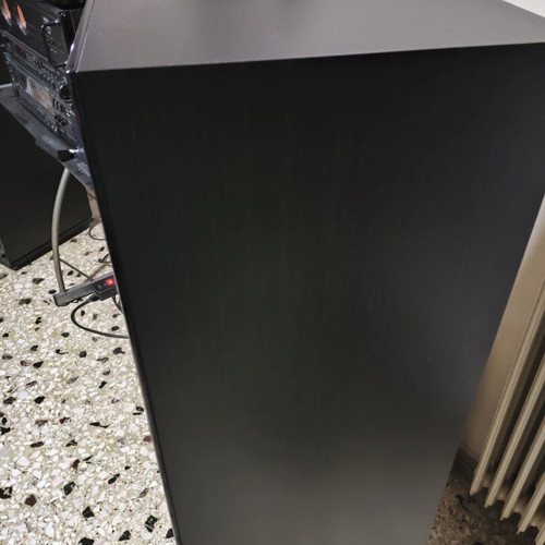 Wharfedale Diamond 250 floor-standing speakers like new
