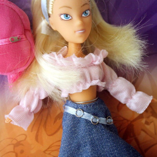 Disney W.I.T.C.H. Cornelia doll and keychain new
