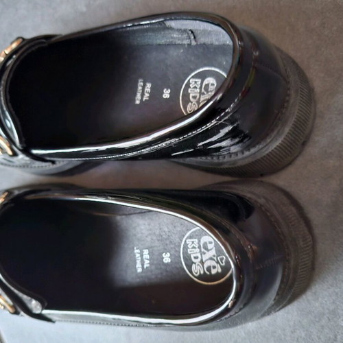 Exe moccasin shoes size 36 like new, black patent leather