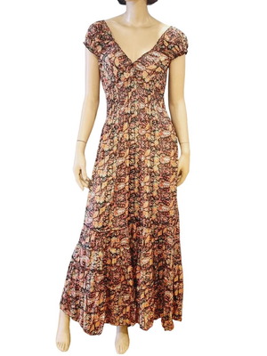 Luna Llena Long Dress with Smocking and Floral Pattern new, size L
