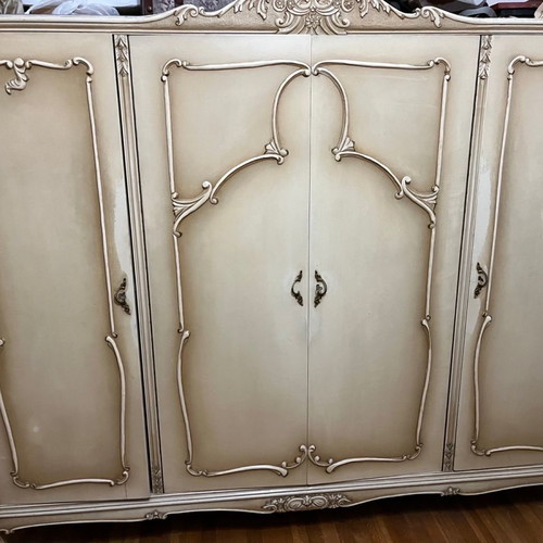 Vintage wardrobe used in excellent condition