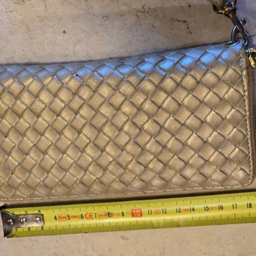 Women's wallet gold like new, high quality