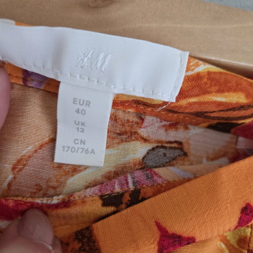 H&M summer skirt like new, multicolor, size 40