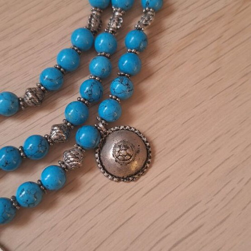 Dreamcatcher Necklace with Turquoise and Silver like new