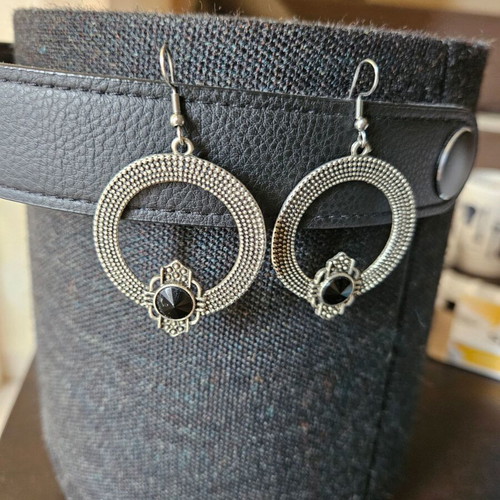 Boho earrings with black stone like new