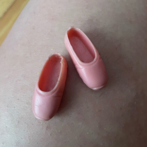 Bibi-bo pointe shoes like new
