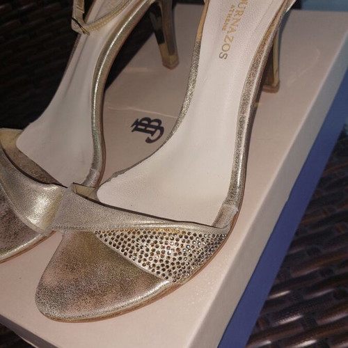 J. Bournazos Jessie-14 leather sandals with Swarovski crystals size 38 used