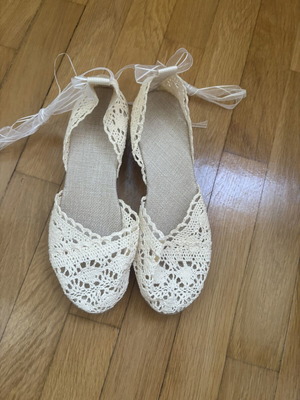 Espadrilles size 40 like new, white and beige