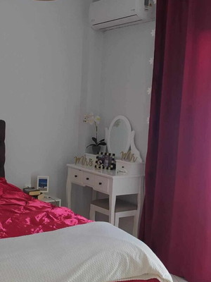 Boudoir with stool like new