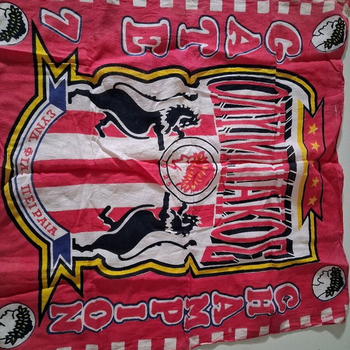 Olympiakos scarf used, square 50×50, red