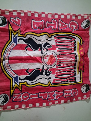 Olympiakos scarf used, square 50×50, red