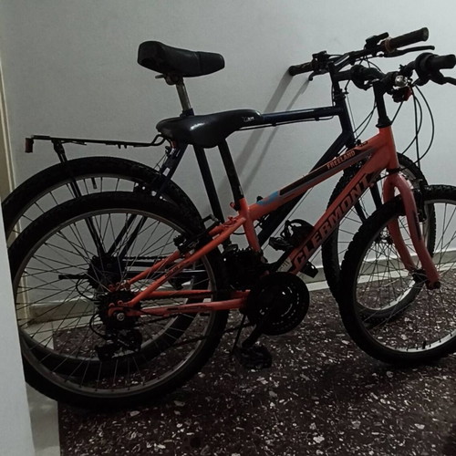 Two mountain bikes like new, 26 inch, V-brakes, men's, gears