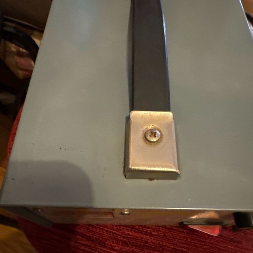 Automatic voltage regulator new