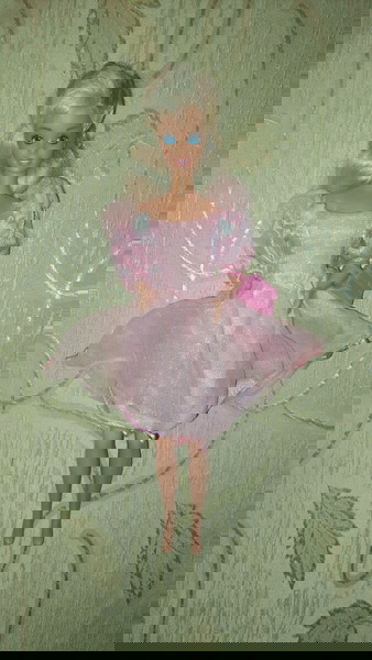 Barbie 90s