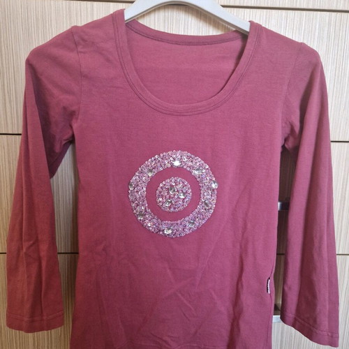 T-shirt with embroidered stras new size M