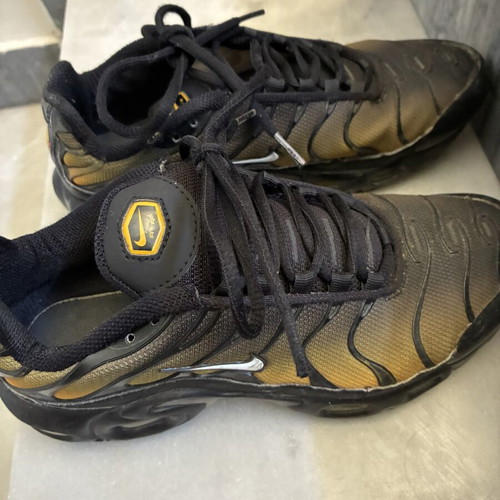 Nike Air Max Plus TN sneakers used, black/gold, EU 38