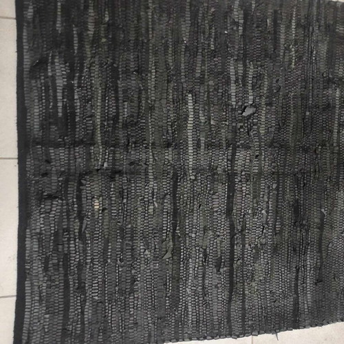 Leather rug black 90x150cm like new