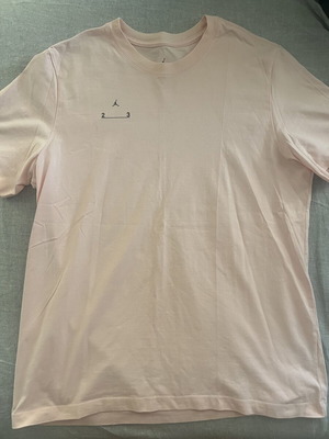 Jordan men's pink shirt like new, XL