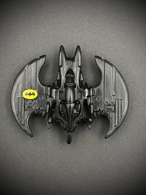 Vintage 1989 ERTL Batman Micro Batwing plastic toy like new