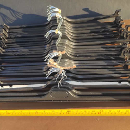 Hangers used, pack of 25