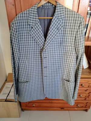 Men's checked jacket used, 100% cashmere, size XL