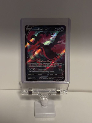 Moltres V Pokemon card #097