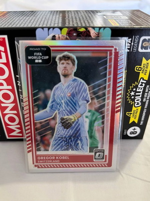 Gregor Kobel #175 Donruss Road To FIFA World Cup 2026 ασημένια κάρτα