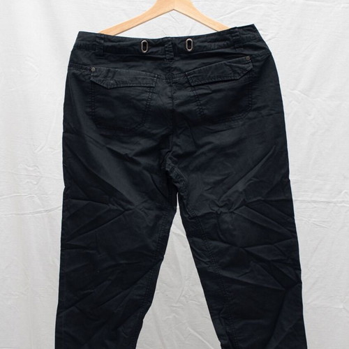 Esprit capri pants used, black, size L