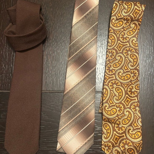 Ties used, pack of 3 in brown shades