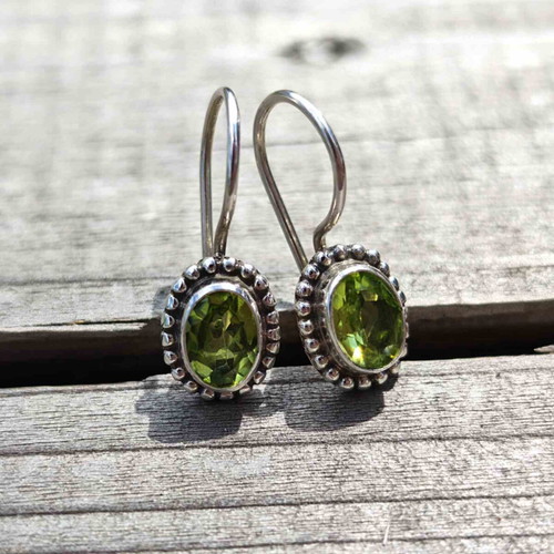 Silver earrings with peridot new