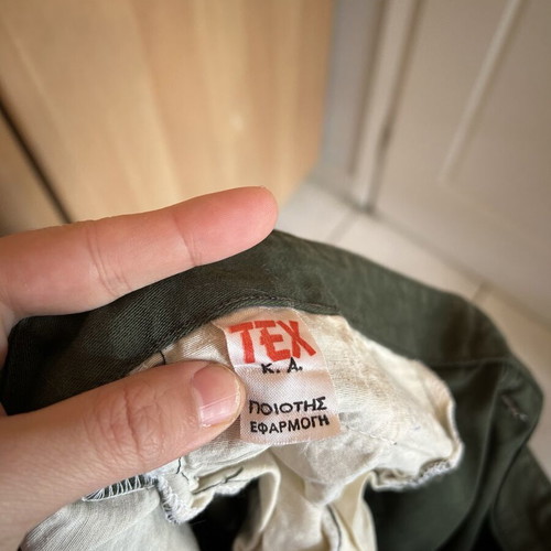 Khaki cargo pants used, pack of 2, size 44