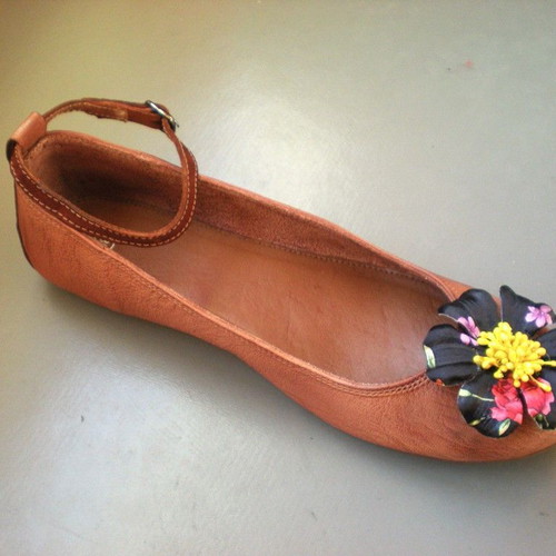 Two decorative fabric flowers new with gift pins