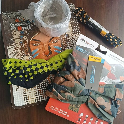 Set of scarves, mug, and laces new