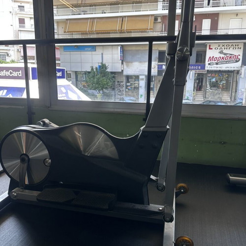 Kaiser elliptical professional used from gym